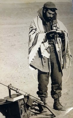 רבי ציון תורג'מן כלוחם במלחמת יום הכיפורים 